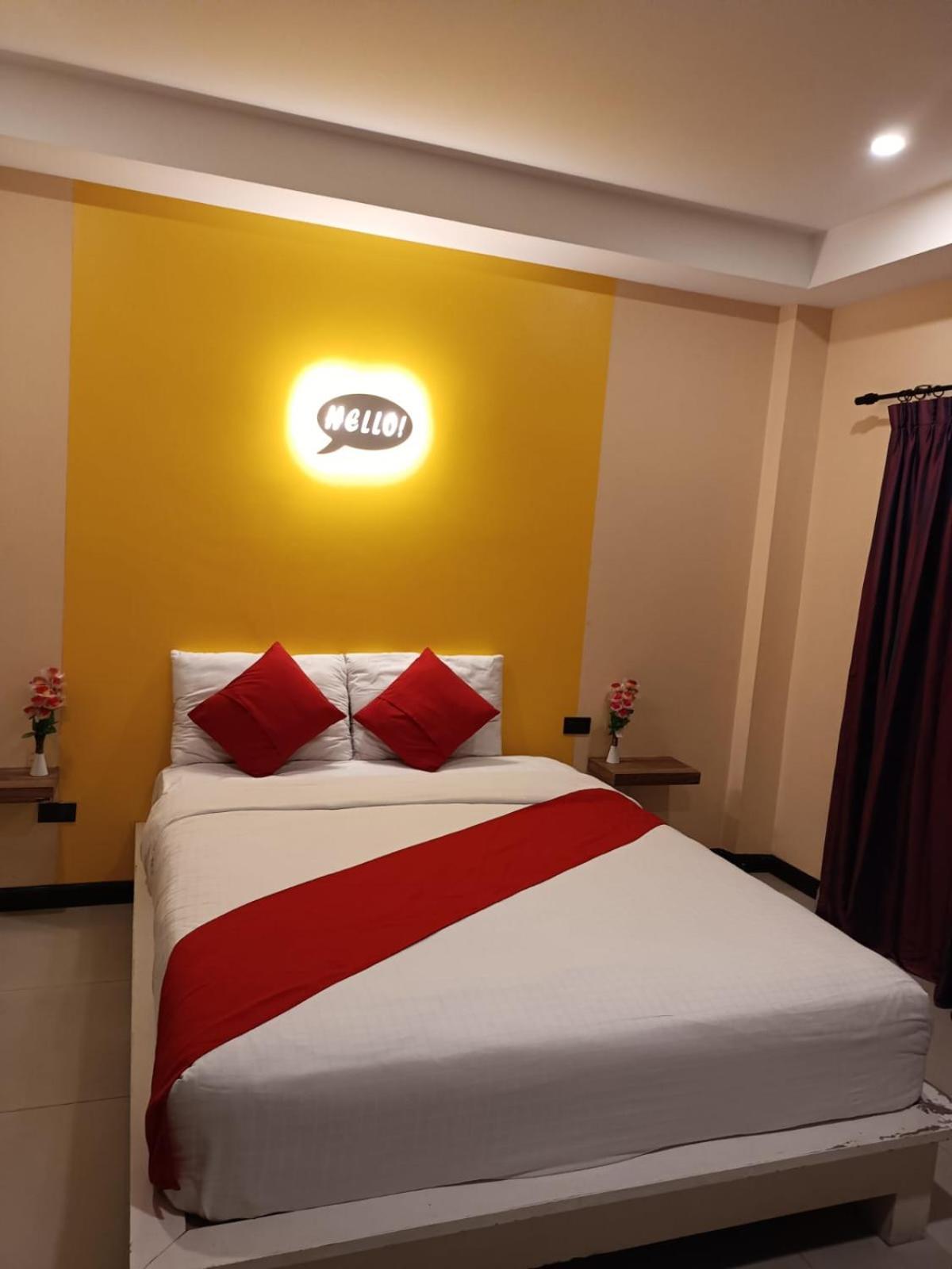 Aura Inn Rooms Паттайя Экстерьер фото